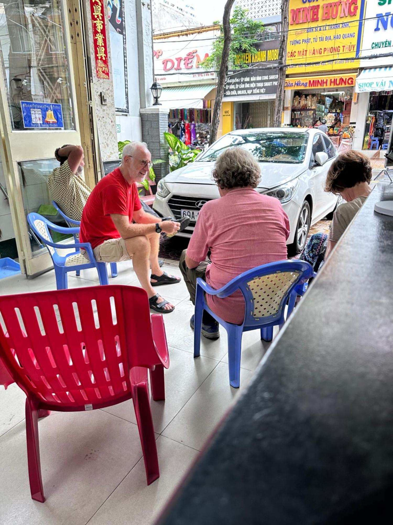 芹苴 Khach San Nam Do 2酒店 外观 照片